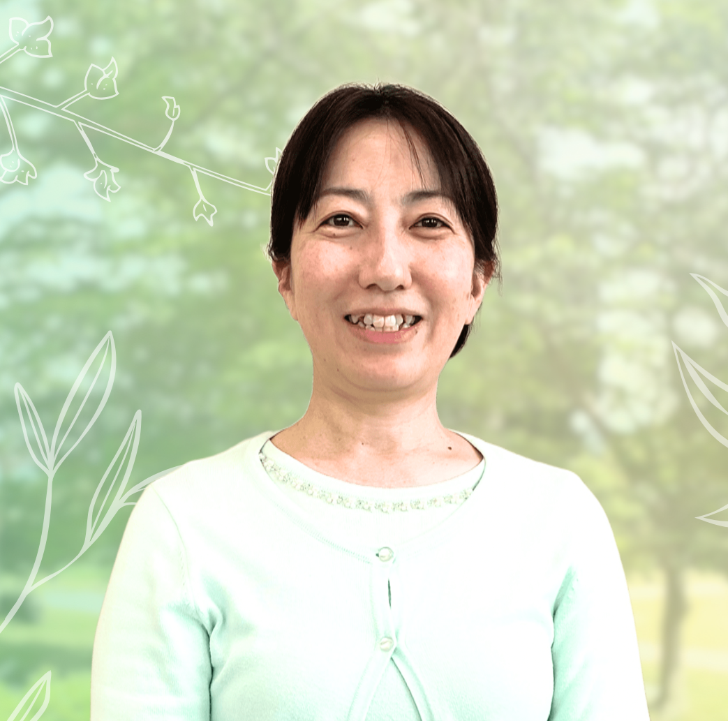 山川　仁子
 教授